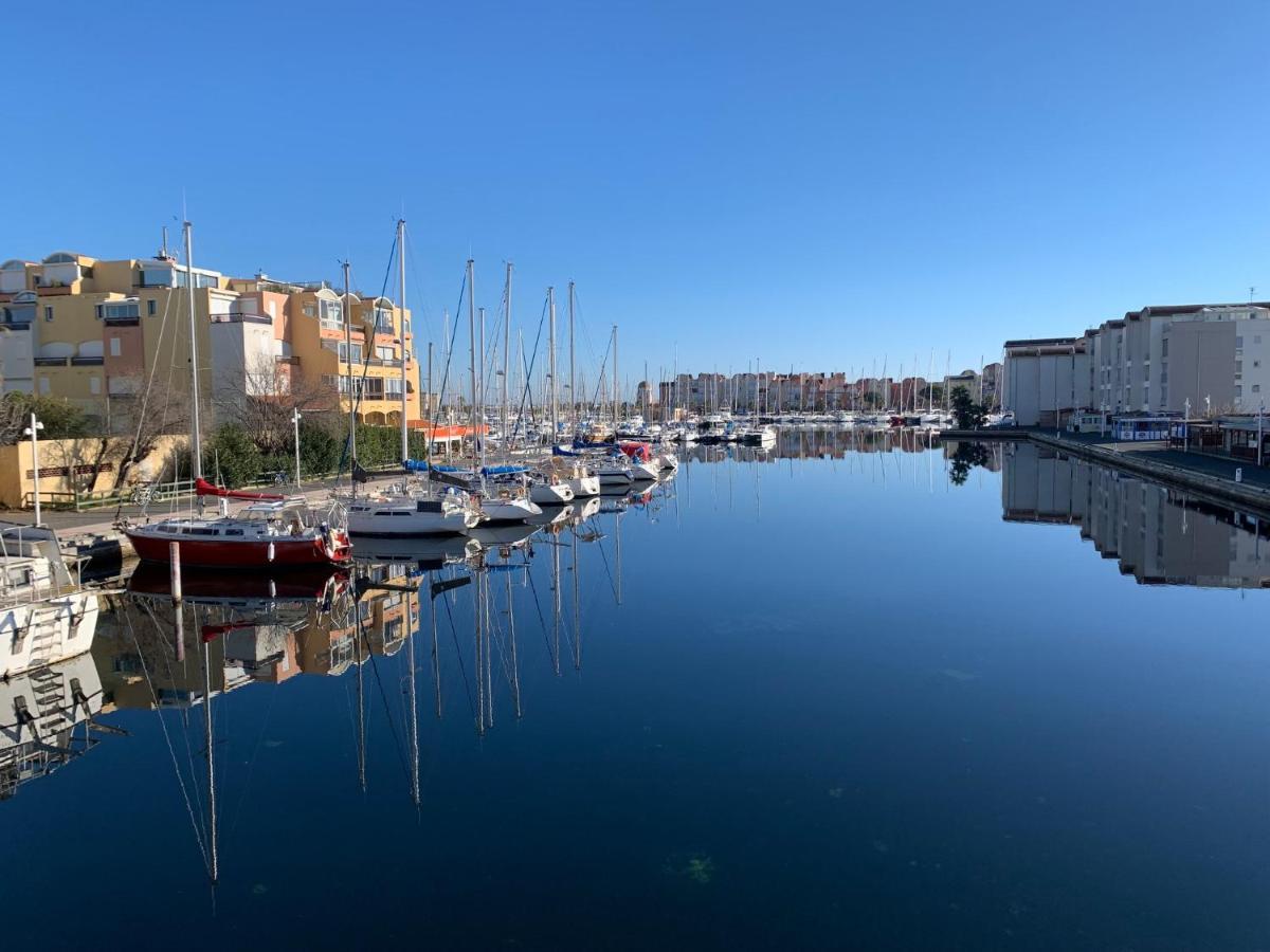 T3 Vue Mer Et Plage, Avec Wifi Et Parking Saint-Pierre-la-Mer  Luaran gambar