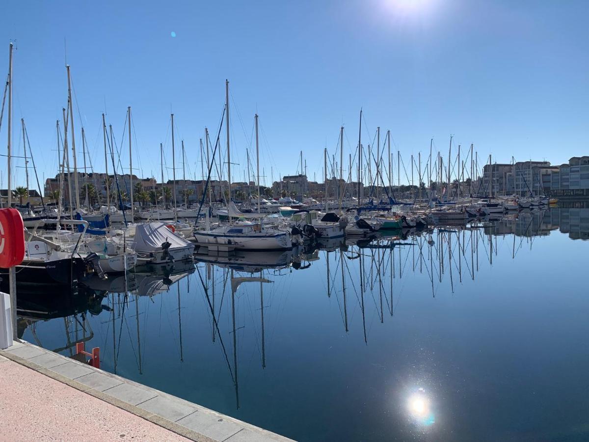 T3 Vue Mer Et Plage, Avec Wifi Et Parking Saint-Pierre-la-Mer  Luaran gambar