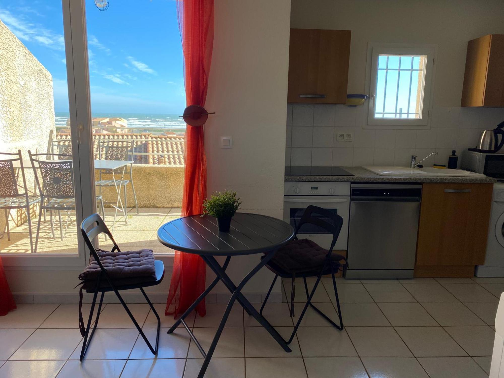 T3 Vue Mer Et Plage, Avec Wifi Et Parking Saint-Pierre-la-Mer  Luaran gambar