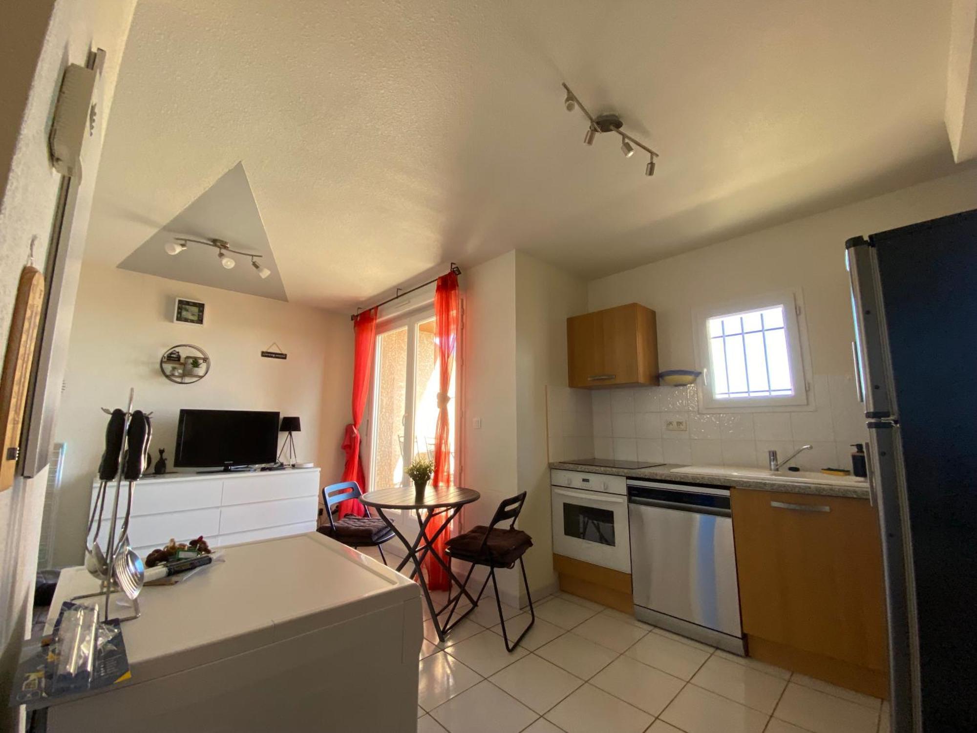 T3 Vue Mer Et Plage, Avec Wifi Et Parking Saint-Pierre-la-Mer  Luaran gambar